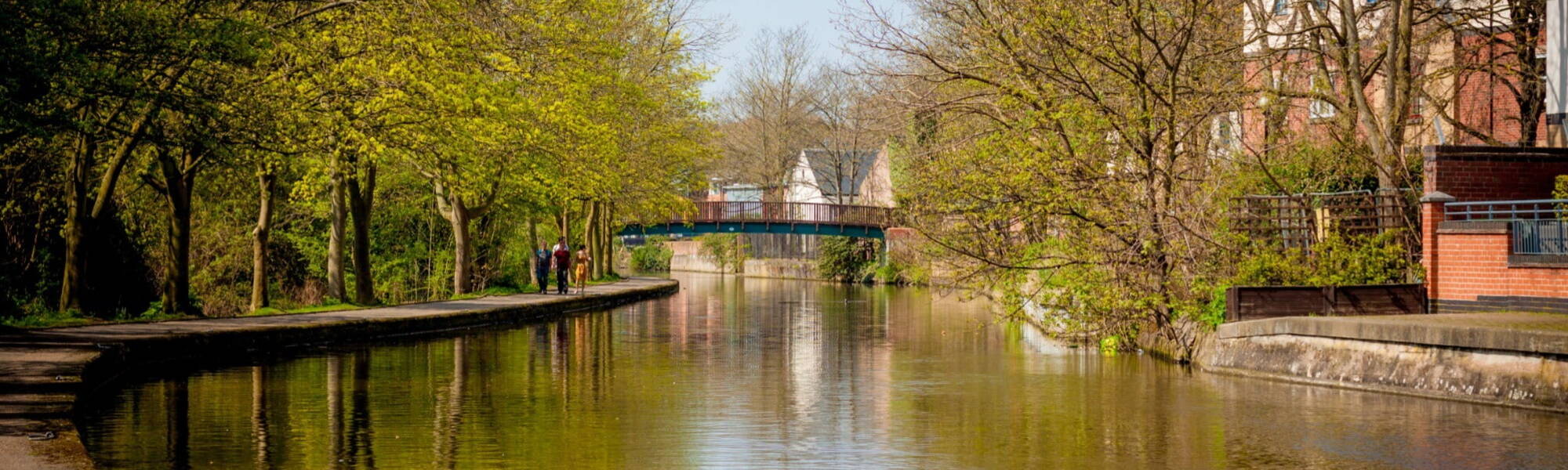 Buildings and canals in Nottingham, England